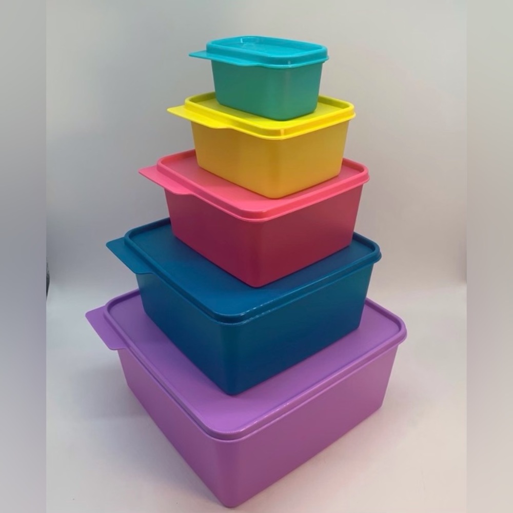 Tupperware Classic  Basic Line Container Set of 5